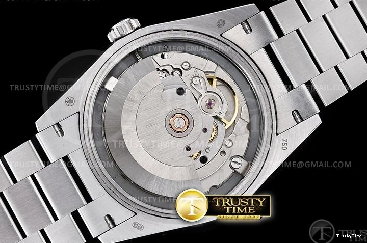 0820 Versatile RDD0220H – DayDate 36mm 701